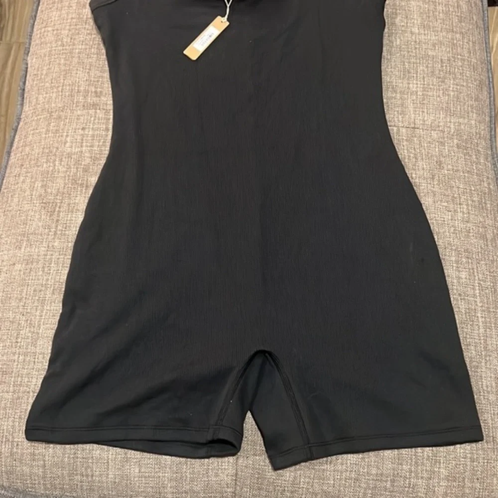 Skims Cotton Rib Onesie - Picture 6 of 6